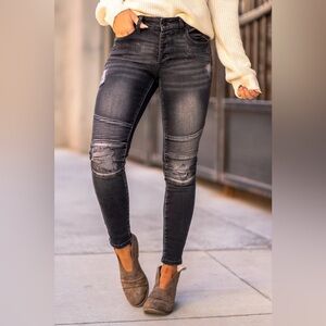 Distressed Black Skinny Jeans